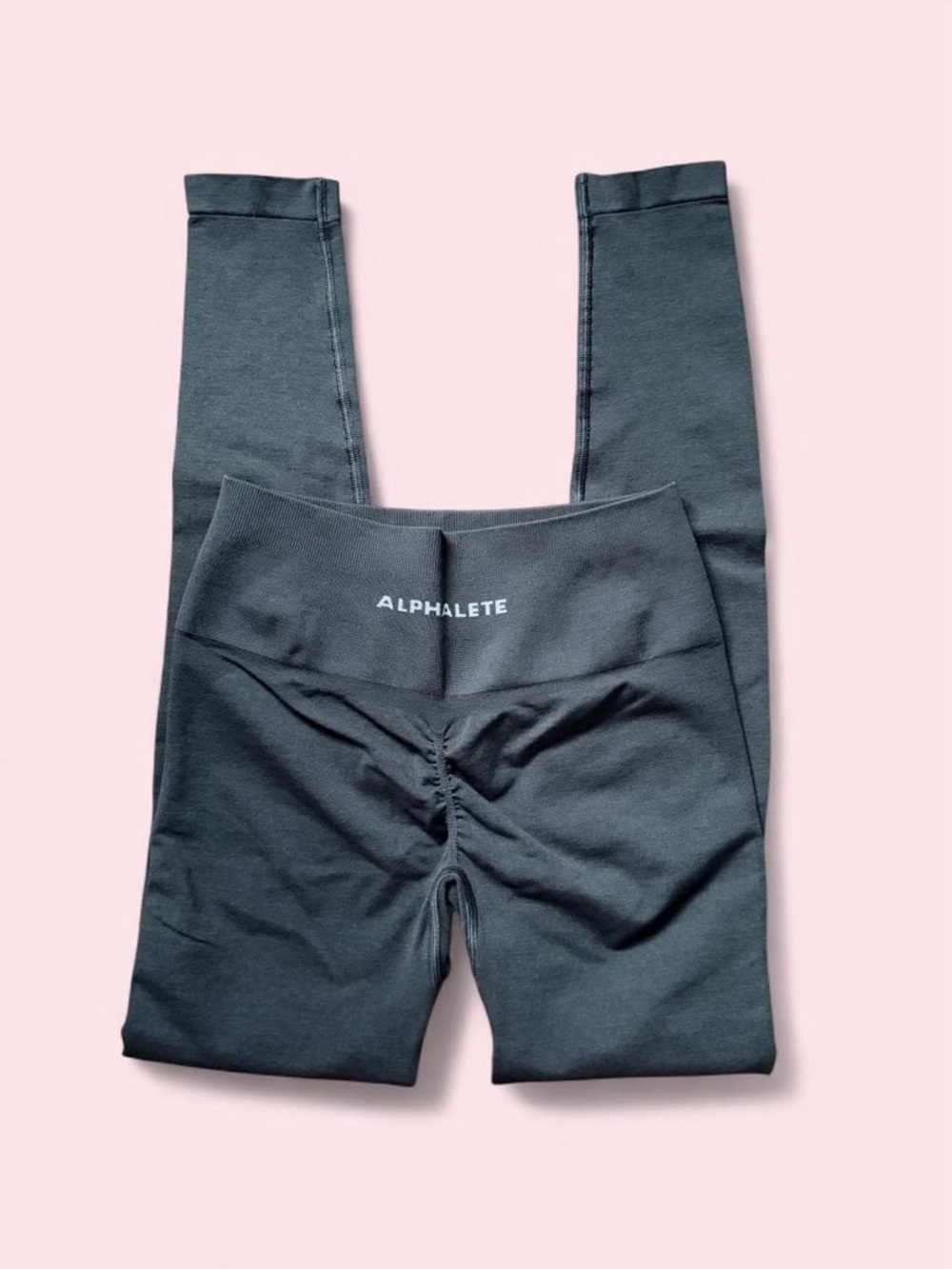 Alphalete Black Scrunch-Back Leggings